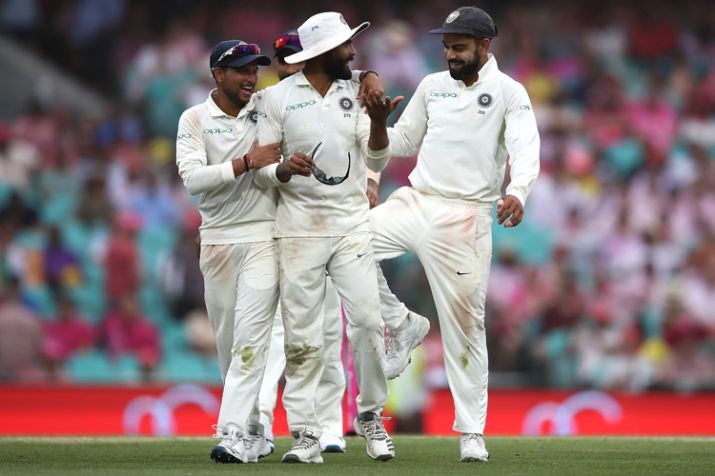 सिडनी टेस्ट: बारिश के चलते समय से पहले खत्म हुआ चौथे दिन का खेल, मुश्किल में ऑस्ट्रेलियाई टीम सिडनी टेस्ट: बारिश के चलते समय से पहले खत्म हुआ चौथे दिन का खेल, मुश्किल में ऑस्ट्रेलियाई टीम- India TV