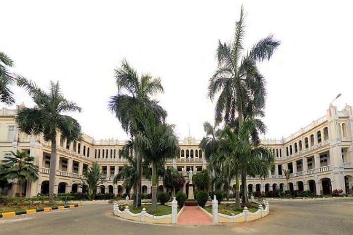 Loyola College removes 'offensive' paintings, apologizes for hurting Hindu sentiments | Loyola Colle Loyola College removes 'offensive' paintings, apologizes for hurting Hindu sentiments | Loyola Colle- India TV