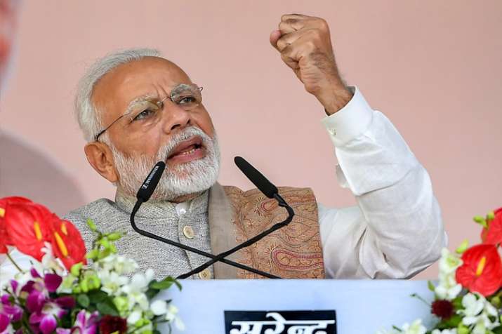 विपक्ष गठबंधन कर चौकीदार को हटाने की कोशिश में लगा: मोदी विपक्ष गठबंधन कर चौकीदार को हटाने की कोशिश में लगा: मोदी- India TV