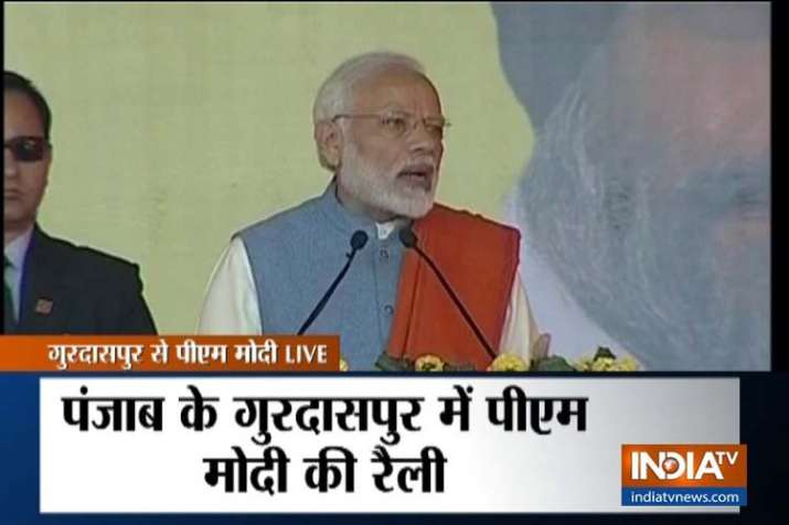 PM Narendra Modi Gurdaspur rally PM Narendra Modi Gurdaspur rally- India TV