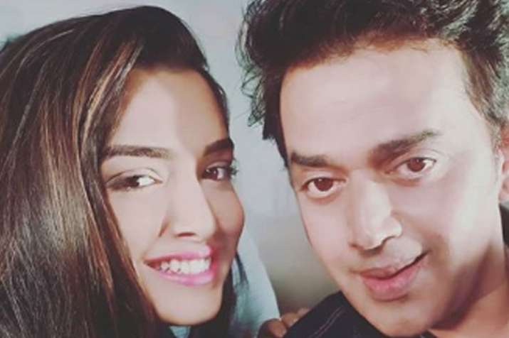 Ravi Kishan, Amrapali Dubey Ravi Kishan, Amrapali Dubey- India TV