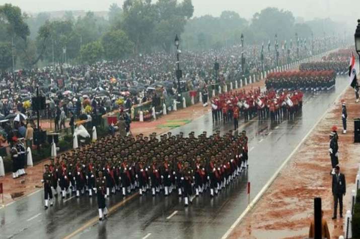 गणतंत्र दिवस: 855 पुलिसकर्मी सम्मानित, 149 को वीरता पदक; CRPF को सबसे ज्यादा 44 पुरस्कार गणतंत्र दिवस: 855 पुलिसकर्मी सम्मानित, 149 को वीरता पदक; CRPF को सबसे ज्यादा 44 पुरस्कार- India TV