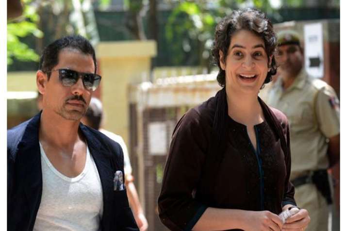 Robert Vadra and his mother ask by High Court to face Enforcement Directorate Robert Vadra and his mother ask by High Court to face Enforcement Directorate - India TV