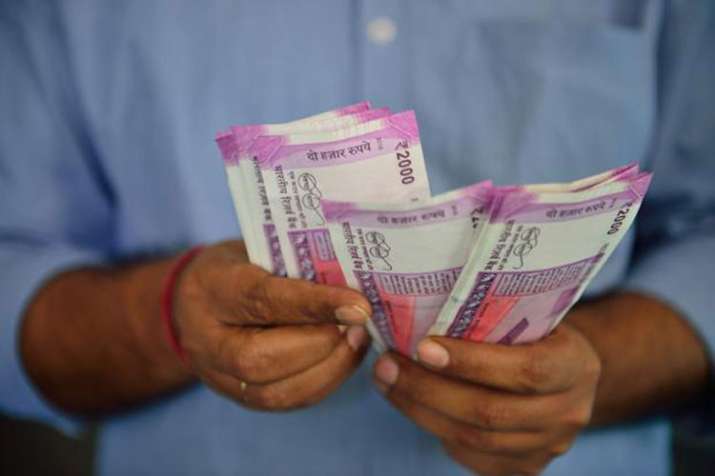 rupee rupee- India TV Paisa