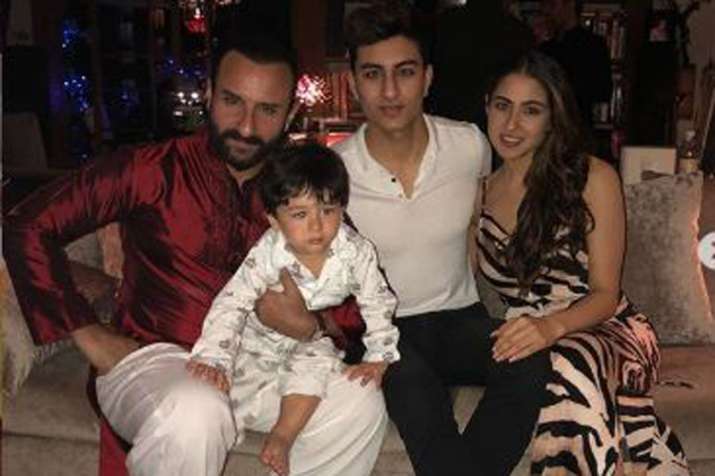 Sara Ali Khan wants to work with dad Saif Ali Khan Sara Ali Khan wants to work with dad Saif Ali Khan- India TV