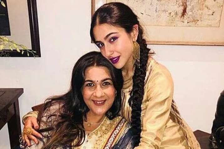 Sara Ali Khan, Amrita Singh Sara Ali Khan, Amrita Singh- India TV