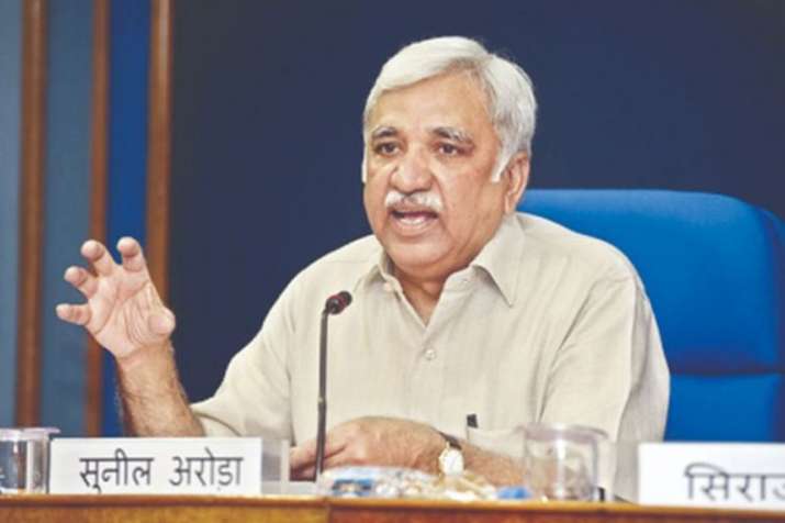 India is not going back to ballot papers, says CEC Sunil Arora on EVM hacking row | PTI File India is not going back to ballot papers, says CEC Sunil Arora on EVM hacking row | PTI File- India TV