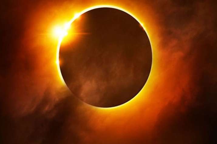 Get Here the Latest Updates on Solar Eclipse 2019 in India Get Here the Latest Updates on Solar Eclipse 2019 in India- India TV