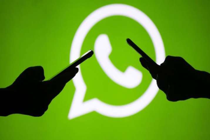 WhatsApp forward limit of 5 chats at once rolling out globally WhatsApp forward limit of 5 chats at once rolling out globally- India TV Paisa