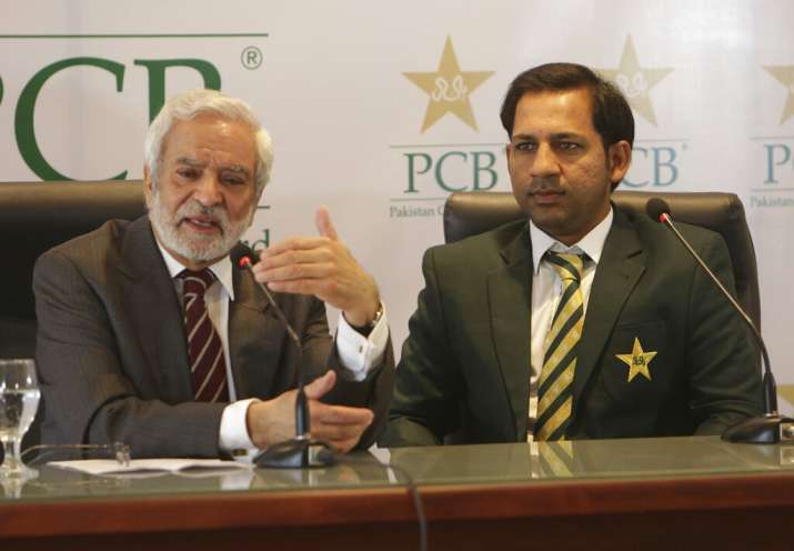 Ehsan Mani And Sarfaraz Ahmed Ehsan Mani And Sarfaraz Ahmed- India TV