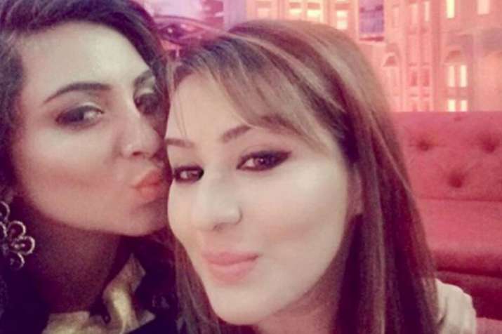 After Shilpa Shinde Arshi Khan may join politics After Shilpa Shinde Arshi Khan may join politics- India TV