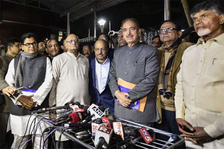 Opposition parties meet Election Commission over EVM issue | PTI Opposition parties meet Election Commission over EVM issue | PTI- India TV
