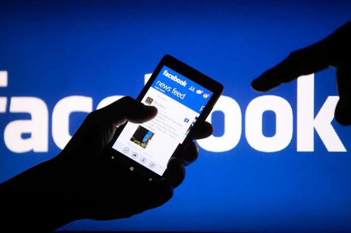 Mobile apps was sending important information of users... Mobile apps was sending important information of users...- India TV