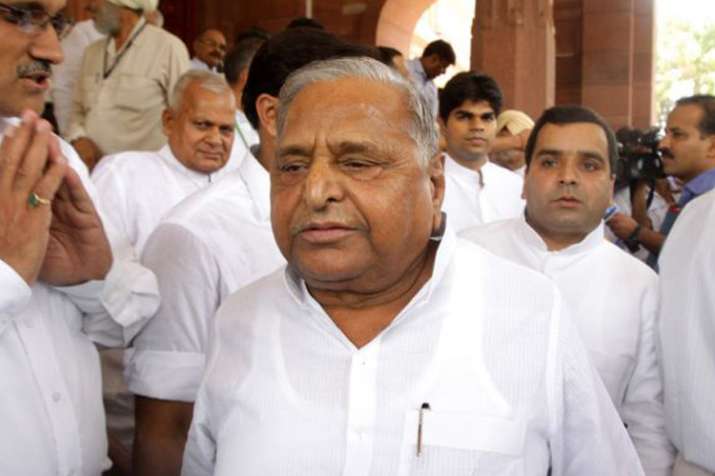 उत्तर प्रदेश विधानसभा में भी हुई मुलायम के बयान की चर्चा, भाजपा सदस्यों ने दी बधाई उत्तर प्रदेश विधानसभा में भी हुई मुलायम के बयान की चर्चा, भाजपा सदस्यों ने दी बधाई- India TV