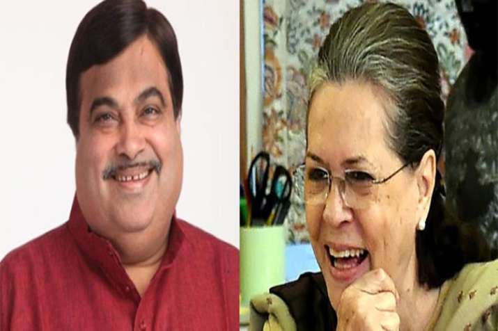 Sonia Gandhi and Mallikarjun Kharge applauses Nitin Gadkari in Parliament Sonia Gandhi and Mallikarjun Kharge applauses Nitin Gadkari in Parliament- India TV