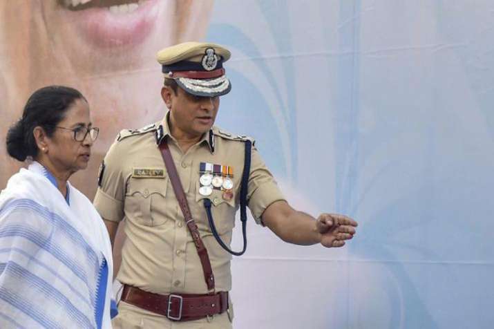 Kolkata police chief with CM Kolkata police chief with CM - India TV