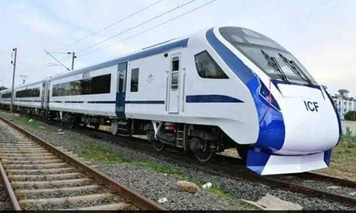 vande bharat express vande bharat express- India TV Paisa