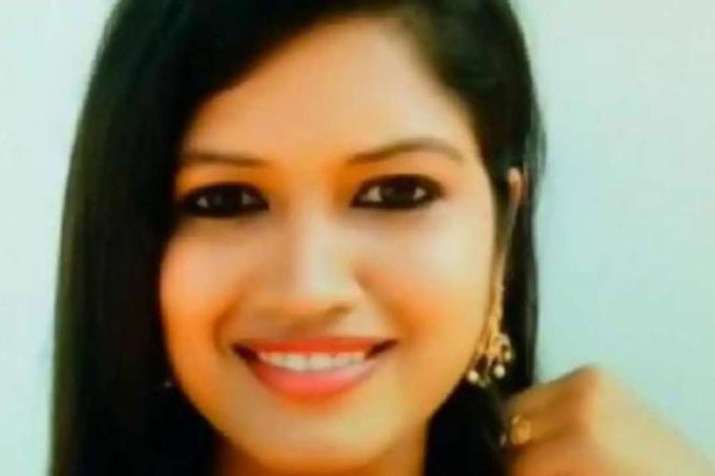Yashika Yashika- India TV