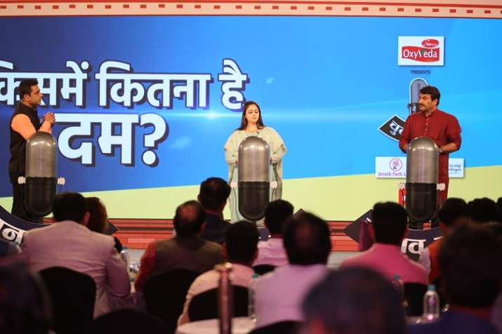 Manoj Tiwari and nagma debate Manoj Tiwari and nagma debate- India TV