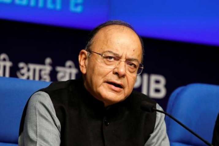 'विभाजनकारी, संवैधानिक रूप से दोषपूर्ण है गुप्त रूप से शामिल किया गया अनुच्छेद 35 ए' 'विभाजनकारी, संवैधानिक रूप से दोषपूर्ण है गुप्त रूप से शामिल किया गया अनुच्छेद 35 ए'- India TV