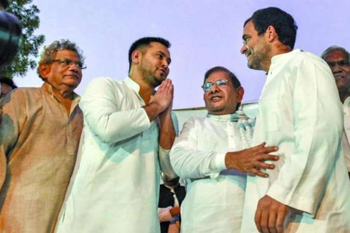 बिहार महागठबंधन सम्मानजनक सीट बंटवारे के करीब, 3 सीटों पर अड़ंगा! बिहार महागठबंधन सम्मानजनक सीट बंटवारे के करीब, 3 सीटों पर अड़ंगा!- India TV