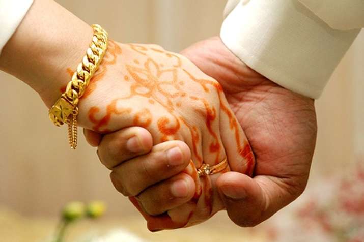 husband and wife husband and wife- India TV