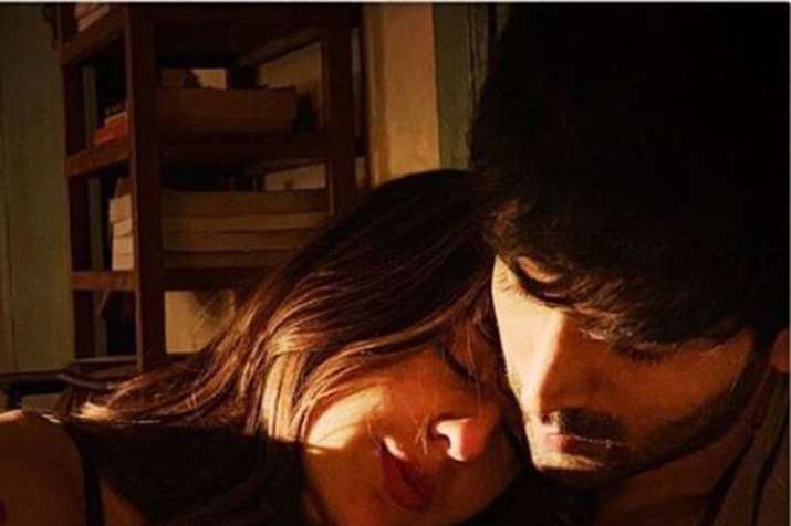 Kartik Aaryan, Sara Ali Khan Kartik Aaryan, Sara Ali Khan- India TV