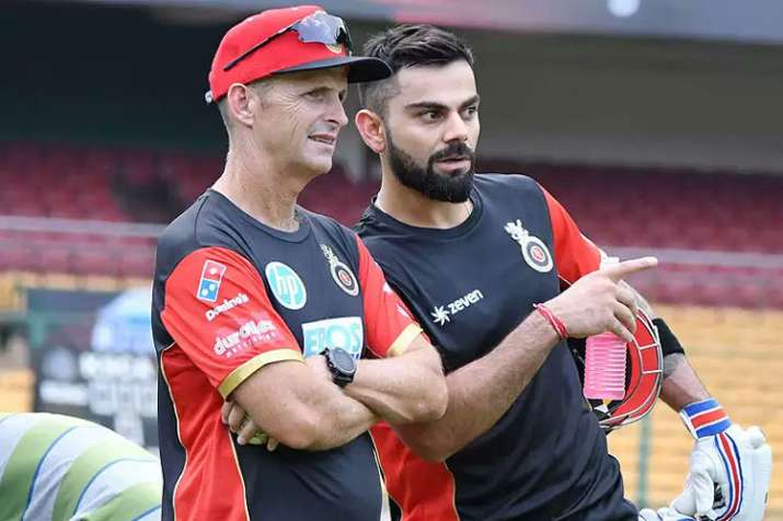 IPL मैचों की संख्या को लेकर खिलाड़ियों को कोई दिशा निर्देश नहीं: विराट कोहली IPL मैचों की संख्या को लेकर खिलाड़ियों को कोई दिशा निर्देश नहीं: विराट कोहली - India TV