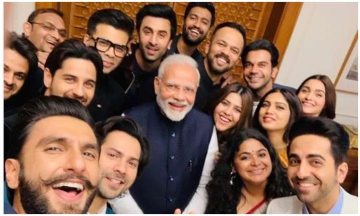 PM modi with bollywood celebrities PM modi with bollywood celebrities- India TV
