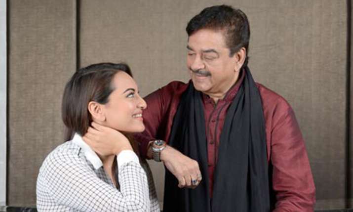 Sonakshi Sinha, Shatrughan Sinha Sonakshi Sinha, Shatrughan Sinha- India TV