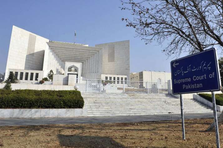 Pakistan SC bars private channels from airing Indian films, TV shows Pakistan SC bars private channels from airing Indian films, TV shows- India TV