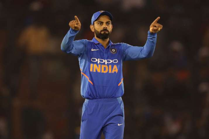 4th ODI: कोहली ने टीम की 'खराब फील्डिंग' को बताया हार की वजह 4th ODI: कोहली ने टीम की 'खराब फील्डिंग' को बताया हार की वजह- India TV