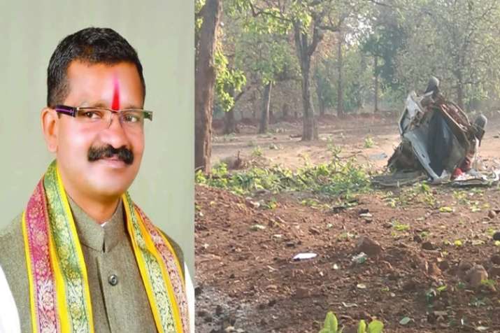 दंतेवाड़ा में बीजेपी विधायक पर नक्सली हमले में सौ नक्सलियों के शामिल होने की आशंका दंतेवाड़ा में बीजेपी विधायक पर नक्सली हमले में सौ नक्सलियों के शामिल होने की आशंका- India TV