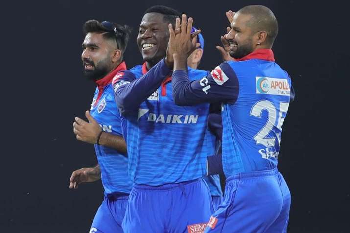 IPL 2019, DC vs RCB: आरसीबी को 16 रनों से हराकर 2012 के बाद पहली बार प्लेऑफ में पहुंची दिल्ली कैपिटल IPL 2019, DC vs RCB: आरसीबी को 16 रनों से हराकर 2012 के बाद पहली बार प्लेऑफ में पहुंची दिल्ली कैपिटल- India TV