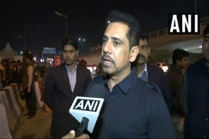 Robert Vadra announced to campaign for Congress party... Robert Vadra announced to campaign for Congress party...- India TV