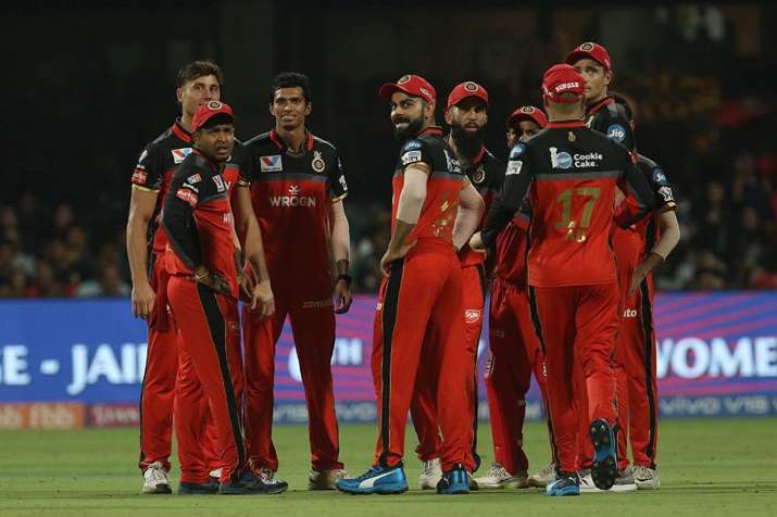 IPL2019, RCB vs KXIP: डी विलियर्स (82*) की तूफानी पारी के बाद उमेश यादव (36/3) की घातक गेंदबाजी से आ IPL2019, RCB vs KXIP: डी विलियर्स (82*) की तूफानी पारी के बाद उमेश यादव (36/3) की घातक गेंदबाजी से आ- India TV