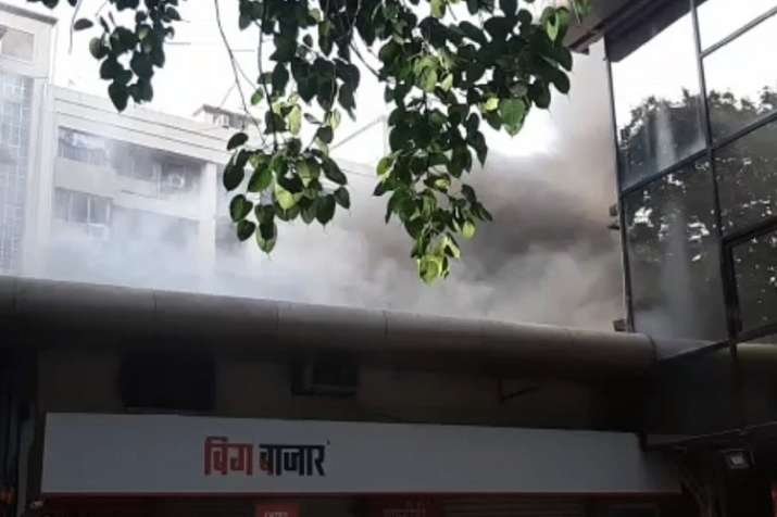 माटुंगा में बिग... माटुंगा में बिग...- India TV