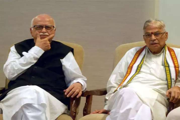 Murli Manohar Joshi meets Lal Krishna Advani in Delhi on Friday Murli Manohar Joshi meets Lal Krishna Advani in Delhi on Friday- India TV