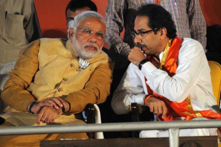 बहुमत ना होने की स्थिति में भी पीडीपी, नेकां, राकांपा राजग का हिस्सा ना हों: शिवसेना बहुमत ना होने की स्थिति में भी पीडीपी, नेकां, राकांपा राजग का हिस्सा ना हों: शिवसेना- India TV