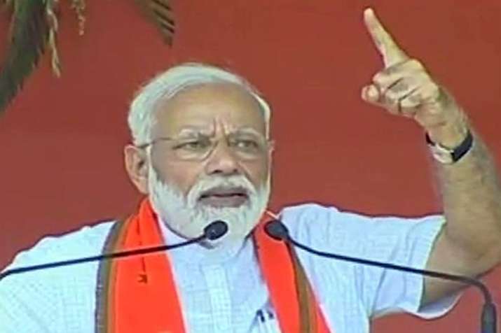 एक ओर 'वोटभक्ति' की राजनीति है, दूसरी ओर देशभक्ति की: मोदी एक ओर 'वोटभक्ति' की राजनीति है, दूसरी ओर देशभक्ति की: मोदी- India TV