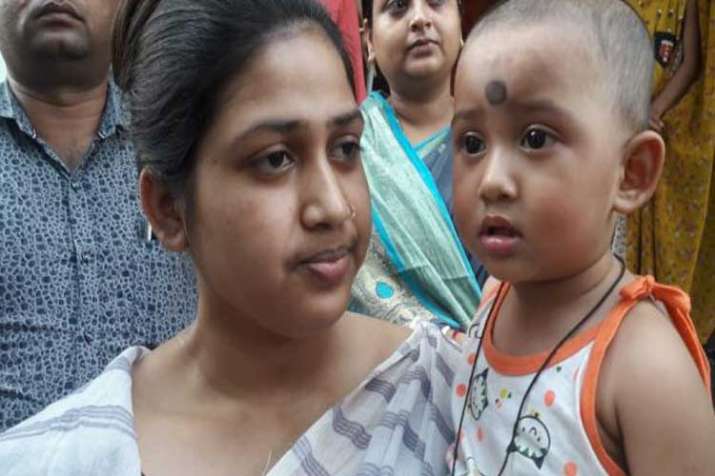 Rupal Biswas wants to feel pulse of voters in Ranaghat... Rupal Biswas wants to feel pulse of voters in Ranaghat...- India TV