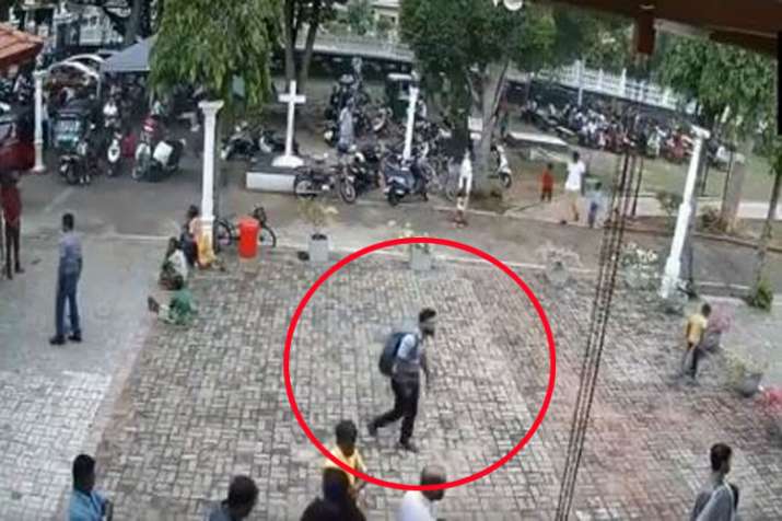CCTV footage of suspected suicide bomber walking into St Sebastian church on Easter Sunday CCTV footage of suspected suicide bomber walking into St Sebastian church on Easter Sunday- India TV