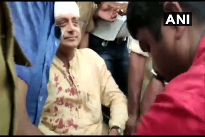 shashi tharoor shashi tharoor - India TV