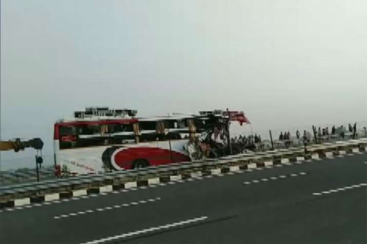 Bus Accident Bus Accident - India TV