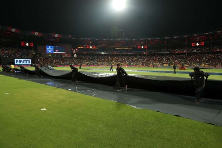 IPL 2019, RCB vs RR: Royal Challengers Bangalore vs Rajasthan Royals match abandoned due to rain. Bo IPL 2019, RCB vs RR: Royal Challengers Bangalore vs Rajasthan Royals match abandoned due to rain. Bo- India TV
