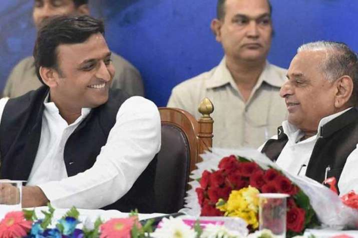 akhilesh yadav and mulayam singh yadav akhilesh yadav and mulayam singh yadav- India TV