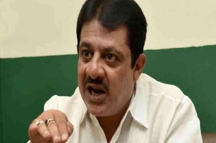 Around 10 BJP MLAs in touch with us: Karnataka Congress leader Around 10 BJP MLAs in touch with us: Karnataka Congress leader- India TV