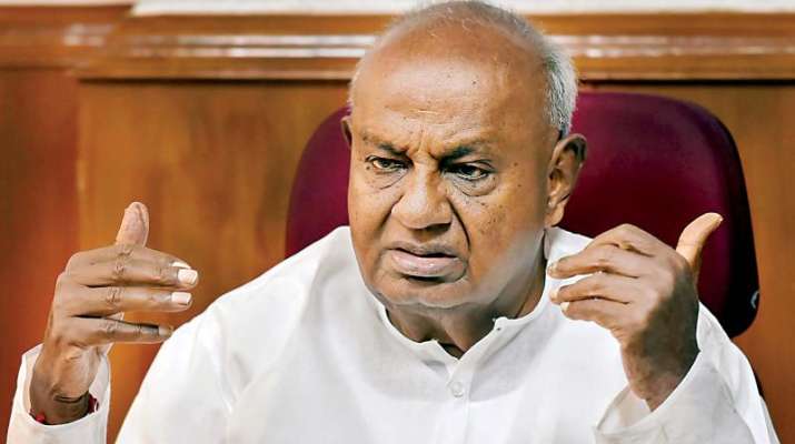 Grandson of HD Dewe Gowda Prajwal Revanna decided to tender resignation from Hassan Grandson of HD Dewe Gowda Prajwal Revanna decided to tender resignation from Hassan- India TV