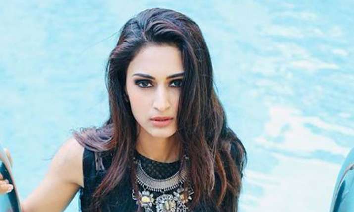 Erica Fernandes Erica Fernandes- India TV