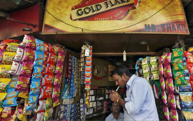 Ban on sale of gutkha and pan masala extended for one year in New Delhi Ban on sale of gutkha and pan masala extended for one year in New Delhi- India TV